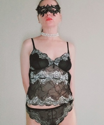 Любовь, 40 лет, 2 размер груди